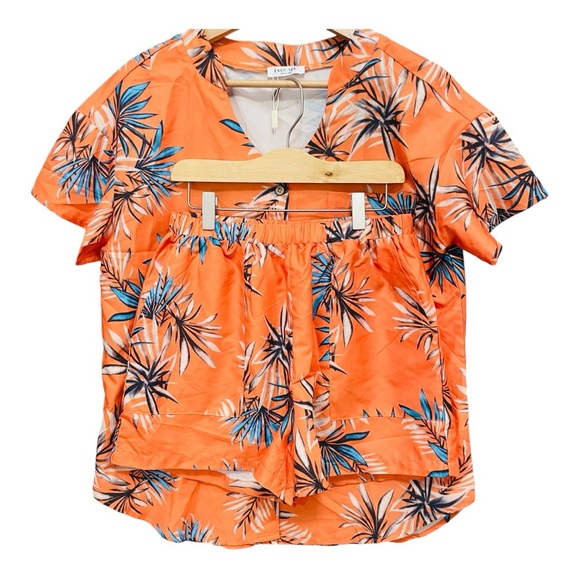 Tropical 2pc Button Down Shirt + Shorts Vacation Set - Picture 3 of 13